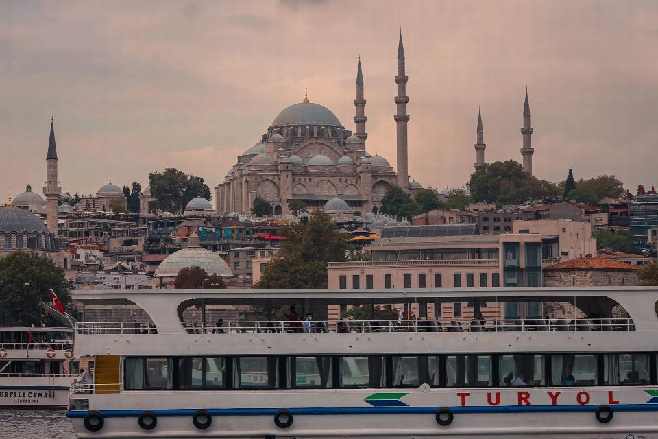Sporcular için güvenli adımlar: Tıbbi ihmal karşısında doğru yol sports Sporcular için güvenli adımlar: Tıbbi ihmal karşısında doğru yol sports