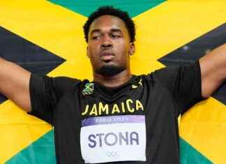 Jamaikalı Olimpiyat şampiyonu Roje Stona, Louis Rees-Zammit ile aynı programda NFL kariyerini sürdürüyor. jamaikal-olimpiyat-ampiyonu-roje-stona-louis-rees-zammit-ile-ayn-programda-nfl-kariyerini-srdryor