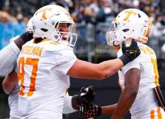 Kolej Futbol Playoff Tahminleri, Oranlar: Ohio State-Tennessee ve Diğer İlk Tur Maçları için En İyi Seçimler – CBSSports.com kolej-futbol-playoff-tahminleri-oranlar-ohio-state-tennessee-ve-dier-ilk-tur-malar-iin-en-iyi-seimler-cbssportscom