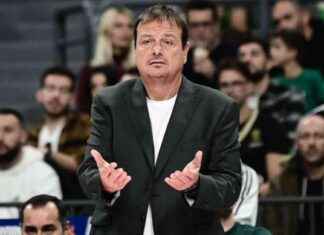 Ergin Ataman: Ömer Faruk Yurtseven Performansı Hakkında Yorum Yapmayacak news-04122024-111323