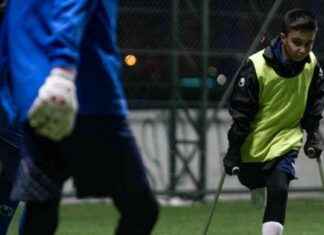 Milli Futbolcuyla Tanışma Hayali Kuran Ampute Sporcusu Arda Güler news-04122024-143158