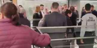 AKP’li Başkan Yardımcısı ve Meclis Üyesi Vatandaşa Saldırdı – Görüntülere Tepki – Sözcü Gazetesi akpli-bakan-yardmcs-ve-meclis-yesi-vatandaa-saldrd-grntlere-tepki-szc-gazetesi