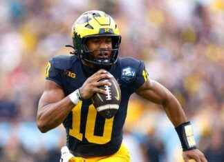 Alex Orji, Michigan’dan UNLV’ye Transfer Oluyor; QB 3 Sezon Michigan’da Geçirdi alex-orji-michigandan-unlvye-transfer-oluyor-qb-3-sezon-michiganda-geirdi