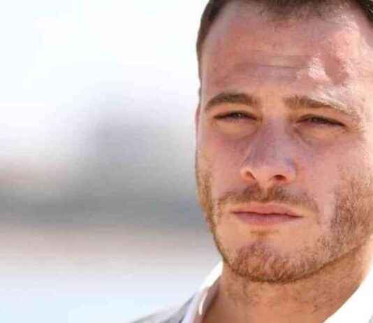 Kerem Bürsin’in spor salonunda verdiği poz olay oldu – Sözcü Gazetesi kerem-brsinin-spor-salonunda-verdii-poz-olay-oldu-szc-gazetesi
