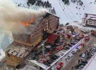 Otel Yangını Komisyonu Kurulacak! Pişkin Utanmaz Bakan – Sözcü Gazetesi otel-yangn-komisyonu-kurulacak-pikin-utanmaz-bakan-szc-gazetesi