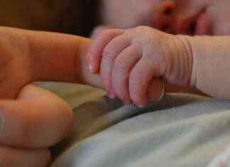 Yeni Yılın İlk Bebekleri: Dünyaya Merhaba Diyerek Gözlerini Açtılar yeni-yln-ilk-bebekleri-dnyaya-merhaba-diyerek-gzlerini-atlar