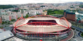 Spor sitesi için gayrimenkul yönetimiyle güvenli arka plan kurun Spor sitesi için gayrimenkul yönetimiyle güvenli arka plan kurun sports